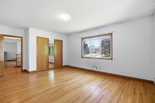 1738 Suffolk Street Sw, Calgary, AB 