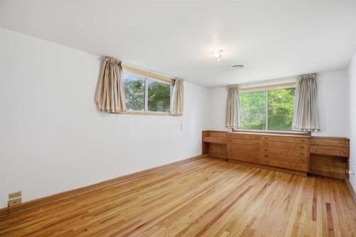 1738 Suffolk Street Sw, Calgary, AB 