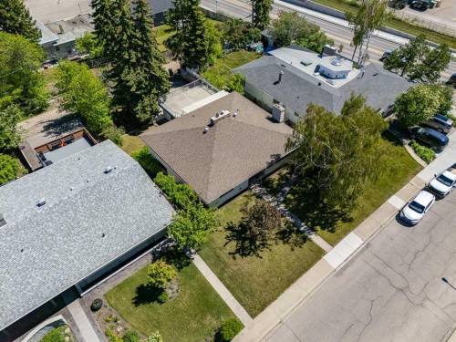1738 Suffolk Street Sw, Calgary, AB 