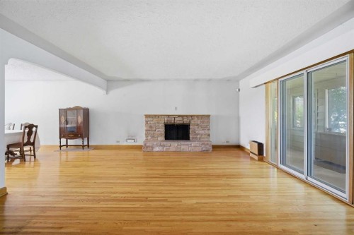 1738 Suffolk Street Sw, Calgary, AB 
