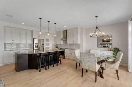 347 Hillcrest Heights Sw, Airdrie, AB - Indoor