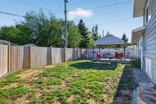 345 9 Street Se, Three Hills, AB - Outdoor With Deck Patio Veranda