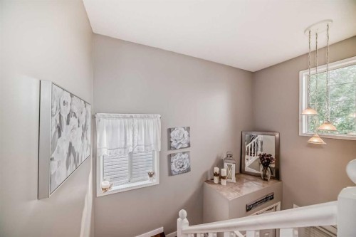 132 Hidden Hills Road Nw, Calgary, AB 