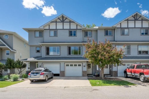 12 Crystal Shores Cove  Okotoks, AB T1S 2B3