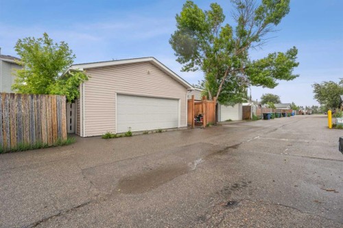 146 Erin Road Se, Calgary, AB 