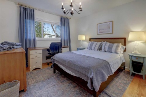 3419 Morley Trail Nw, Calgary, AB - Indoor Photo Showing Bedroom