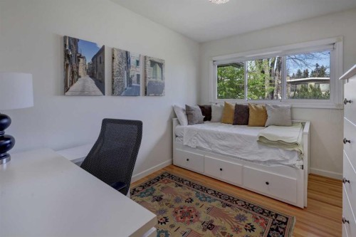 3419 Morley Trail Nw, Calgary, AB - Indoor Photo Showing Bedroom