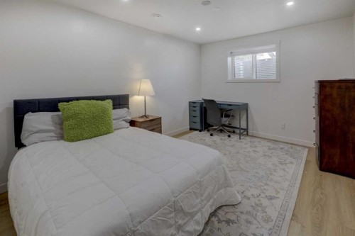 3419 Morley Trail Nw, Calgary, AB - Indoor Photo Showing Bedroom