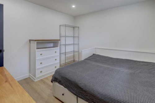 3419 Morley Trail Nw, Calgary, AB - Indoor Photo Showing Bedroom