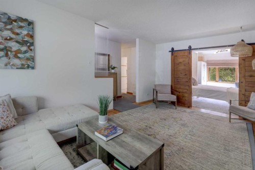 3419 Morley Trail Nw, Calgary, AB - Indoor Photo Showing Living Room