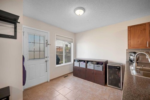 19 Coventry Link Ne, Calgary, AB 