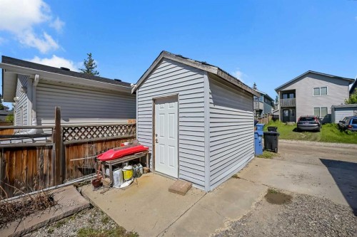 19 Coventry Link Ne, Calgary, AB 