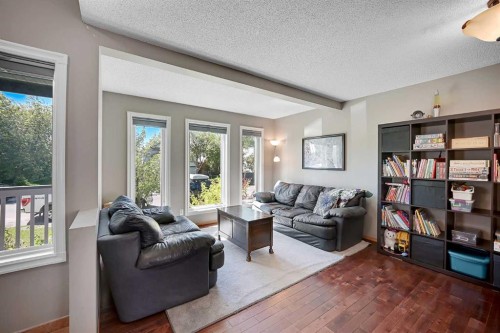 19 Coventry Link Ne, Calgary, AB 