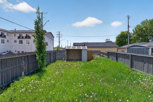 1013 Smith Avenue, Crossfield, AB 