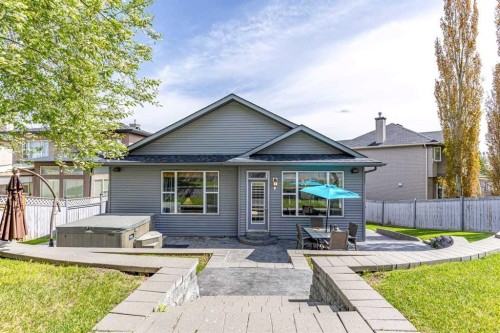 25 Panamount Green Nw, Calgary, AB - Outdoor