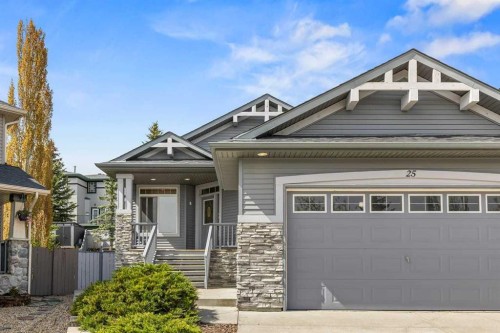 25 Panamount Green Nw, Calgary, AB - Outdoor With Facade