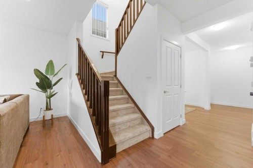102 Cranarch Common Se, Calgary, AB 