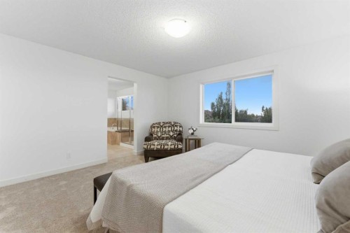 102 Cranarch Common Se, Calgary, AB 