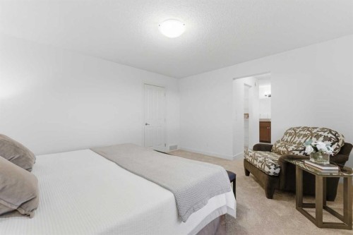 102 Cranarch Common Se, Calgary, AB 
