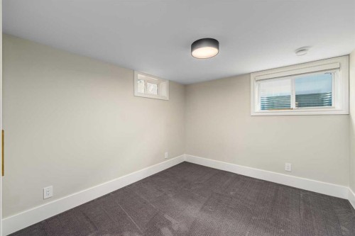 81 White Oak Crescent Sw, Calgary, AB 