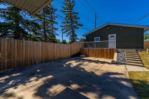 81 White Oak Crescent Sw, Calgary, AB 