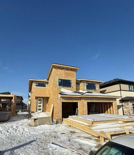 8 North Bridges Glen, Langdon, AB 