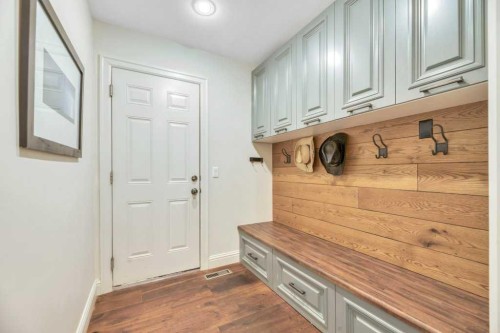 4 Maplewood Estates, Strathmore, AB 