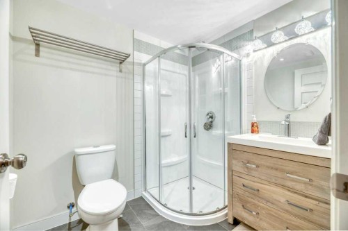 4 Maplewood Estates, Strathmore, AB 