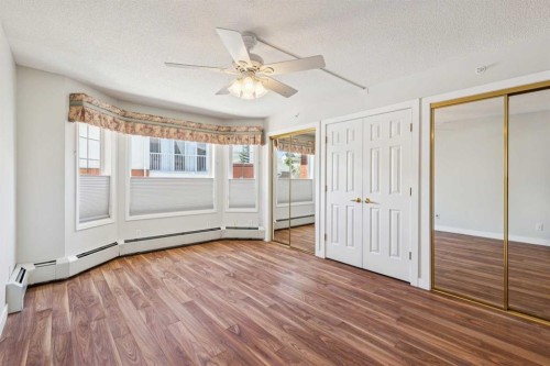 1213-1213 Sienna Park Green Sw, Calgary, AB - Indoor Photo Showing Other Room