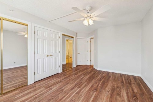 1213-1213 Sienna Park Green Sw, Calgary, AB - Indoor Photo Showing Other Room