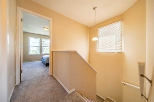 131 Everglen Rise Sw, Calgary, AB 