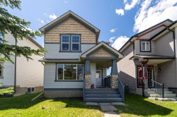 131 Everglen Rise SW Calgary, AB T2Y 4Z2