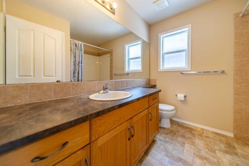 131 Everglen Rise Sw, Calgary, AB 