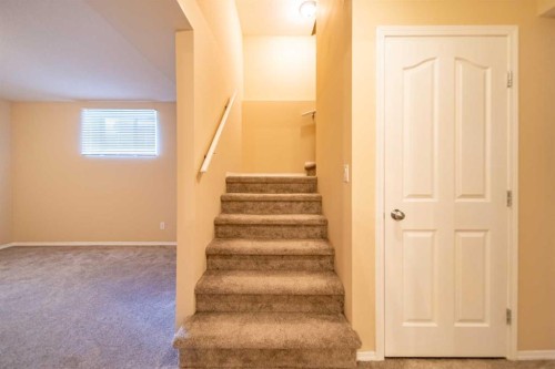 131 Everglen Rise Sw, Calgary, AB 