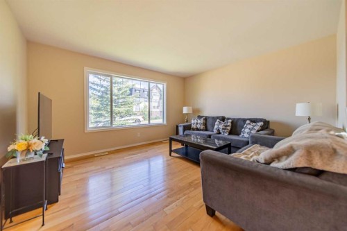 131 Everglen Rise Sw, Calgary, AB 