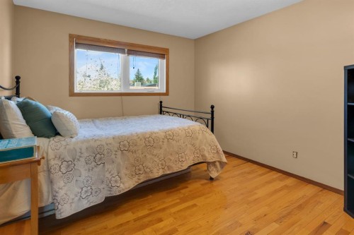 147 Hawkcliff Way Nw, Calgary, AB 