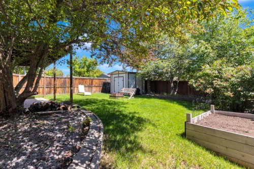 147 Hawkcliff Way Nw, Calgary, AB 
