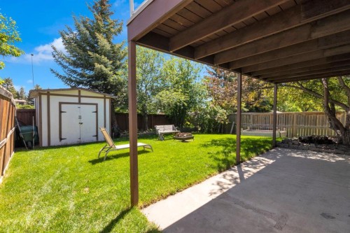 147 Hawkcliff Way Nw, Calgary, AB 