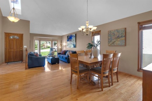 147 Hawkcliff Way Nw, Calgary, AB 