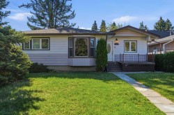 1211 Rosehill Drive NW Calgary, AB T2K 1L9