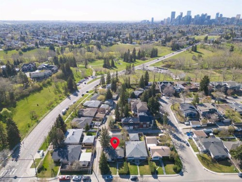 1211 Rosehill Drive Nw, Calgary, AB - Outdoor With View