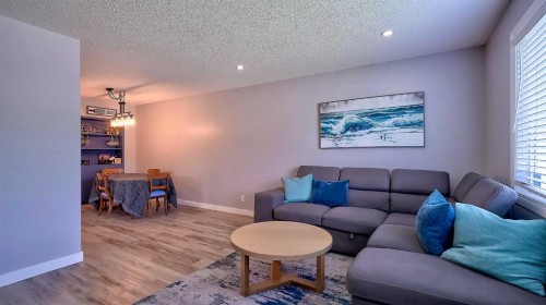 2037 50 Avenue Sw, Calgary, AB 
