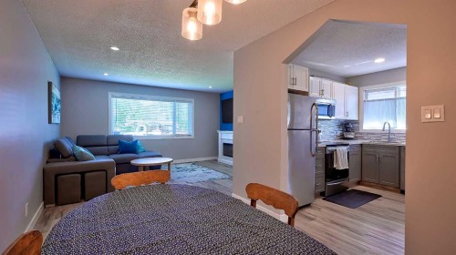 2037 50 Avenue Sw, Calgary, AB 