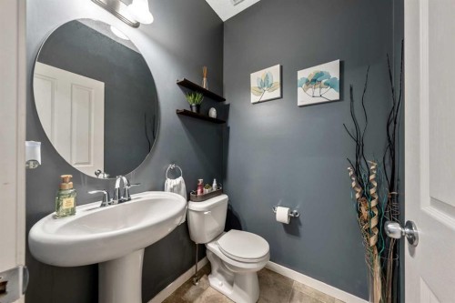 16 Brightoncrest Manor Se, Calgary, AB 