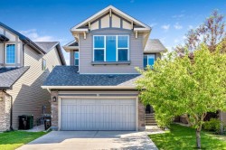 16 Brightoncrest Manor SE Calgary, AB T2Z 0N9