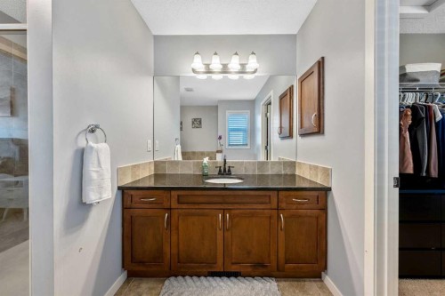 16 Brightoncrest Manor Se, Calgary, AB 