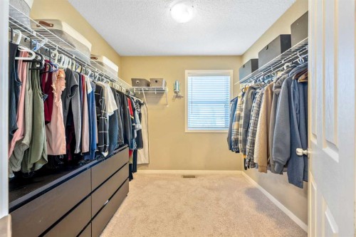16 Brightoncrest Manor Se, Calgary, AB 