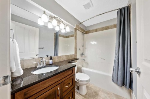 16 Brightoncrest Manor Se, Calgary, AB 
