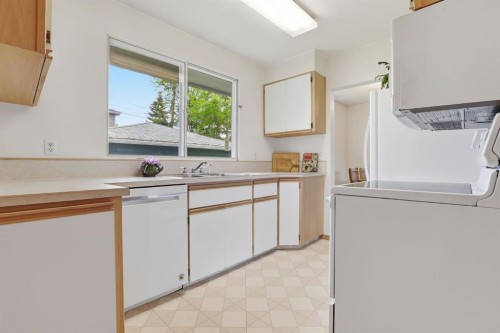 908 30 Avenue Nw, Calgary, AB 