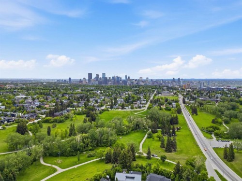 908 30 Avenue Nw, Calgary, AB 